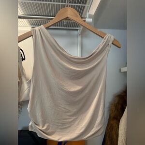 Hazel Boutique - Elegant Cream Women's Top